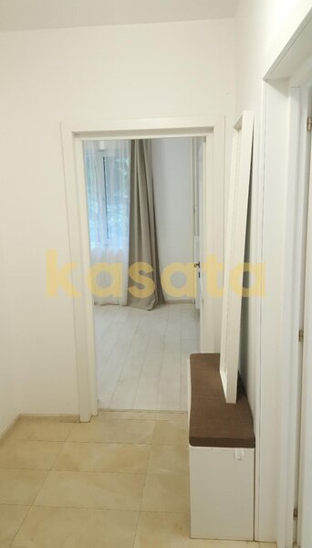 Ceaikovski, 3 camere, parter, 64 utili, boxa.